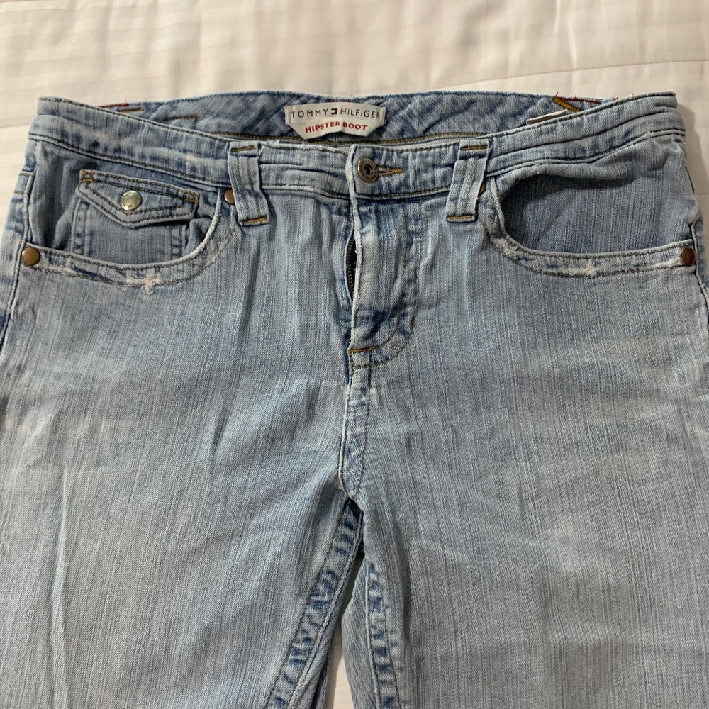 Tommy Hilfiger distresse Jeans ( rarely worn)